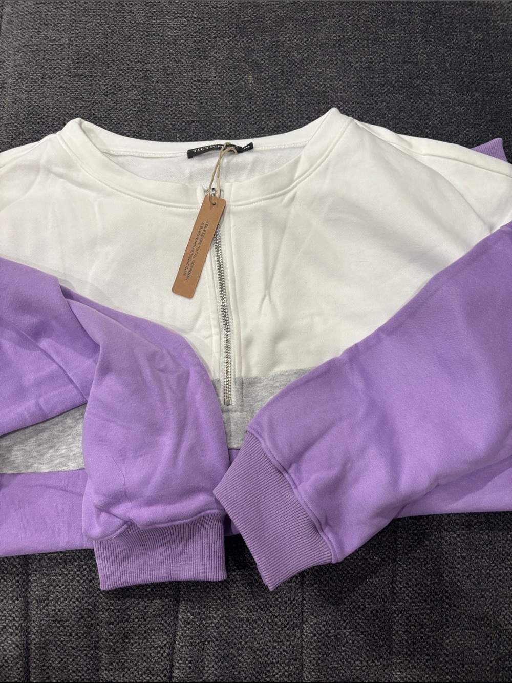 Stylish Women's Colorblock Sweatshirt - White, Gray, and Purple